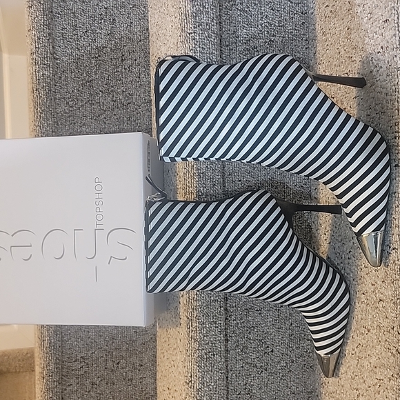 TOPSHOP shoes size 10.5 - Picture 1 of 8